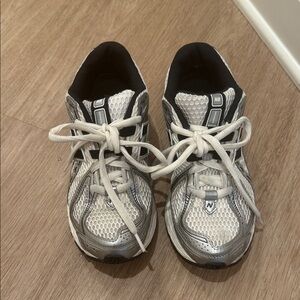 New Balance Silver White Mesh Athletic Sneakers